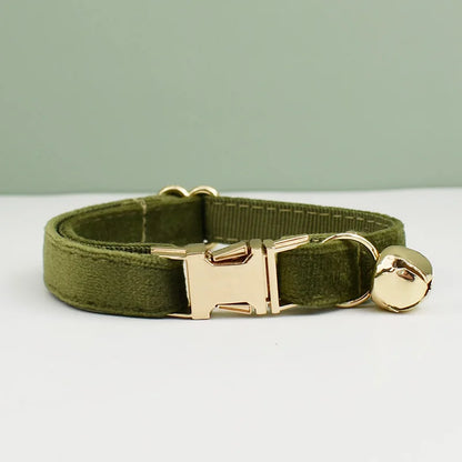 velvet halsband hond kat puppy met belletje groen olijf