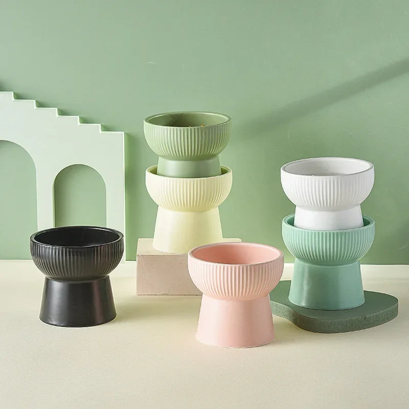 moderne scandinavische voerbak, drinkbak kat, modern, pastel kleuren