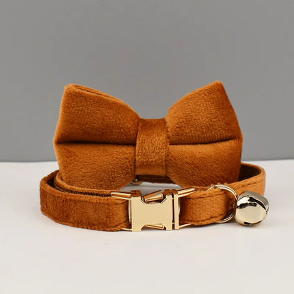 velvet halsband kat hond belletje strikje cognac